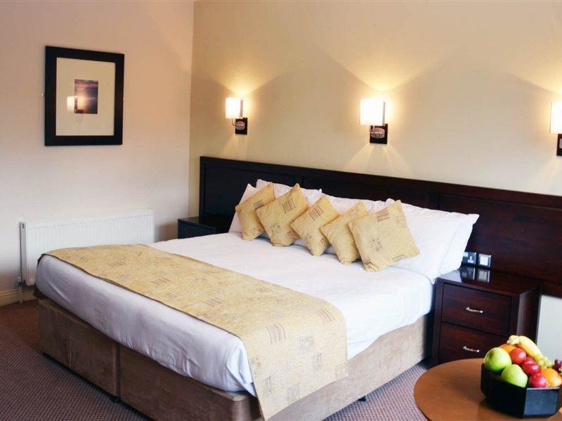 Kiltimagh Park Hotel ภายนอก รูปภาพ