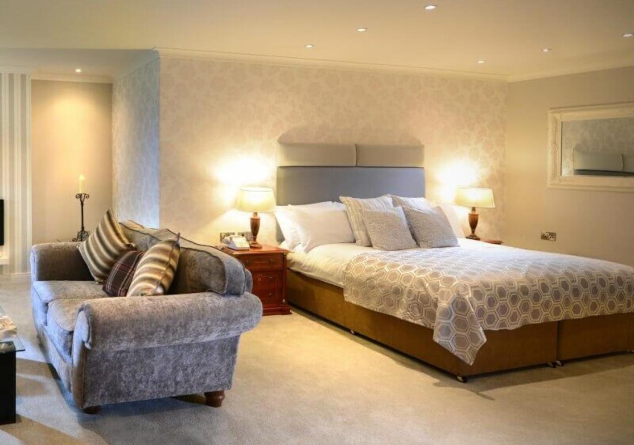 Kiltimagh Park Hotel ภายนอก รูปภาพ